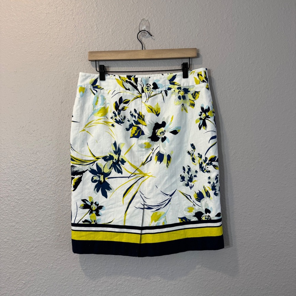 Ann Taylor Women's Size 12 White Floral 100% Cotton Lined Pencil Skirt - Picture 2 of 10